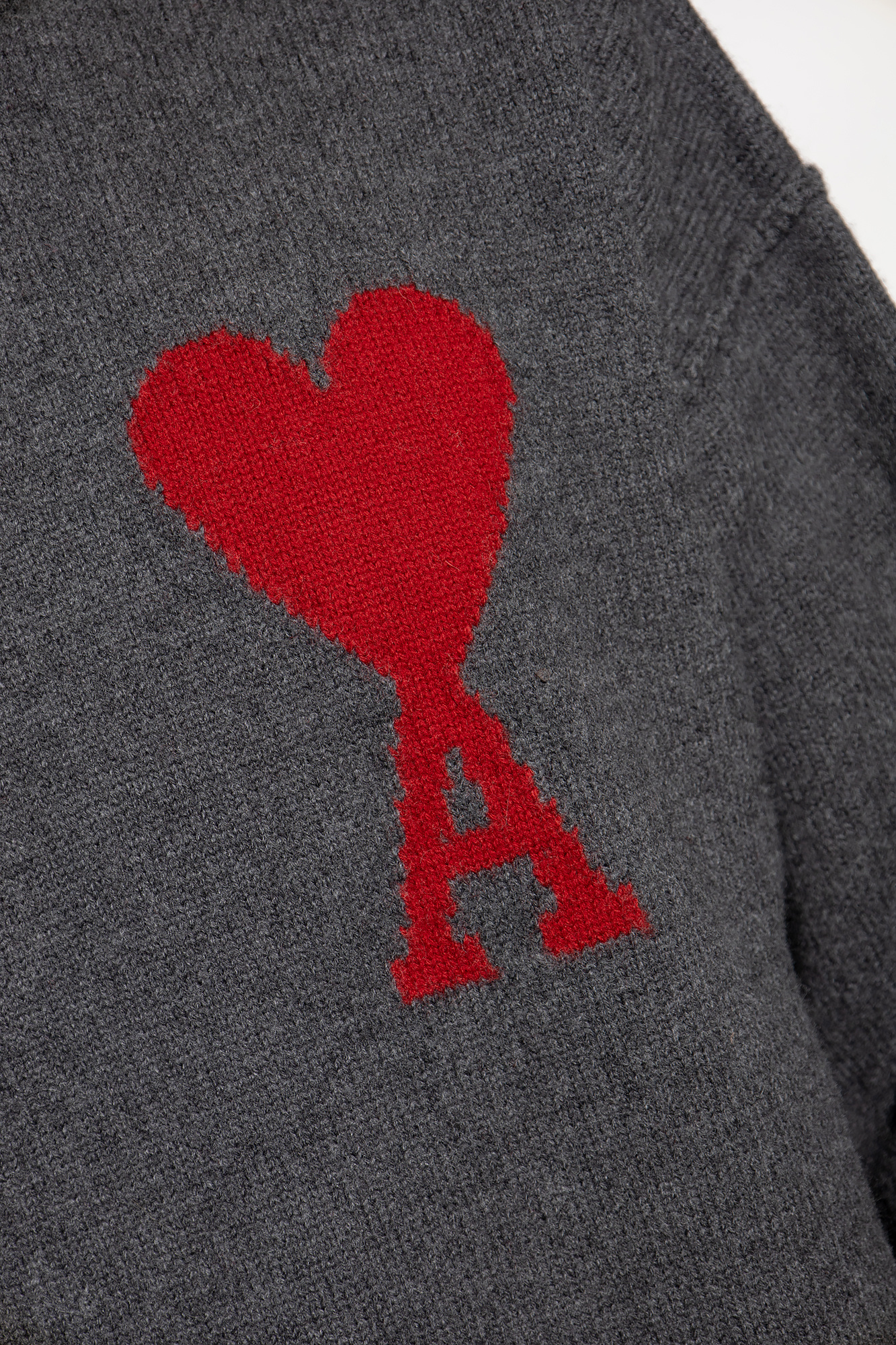 Ami 2024 heart sweater